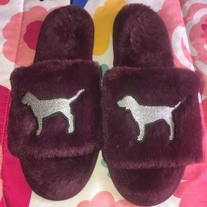 PINK💕 Fluffy Slippers 😍